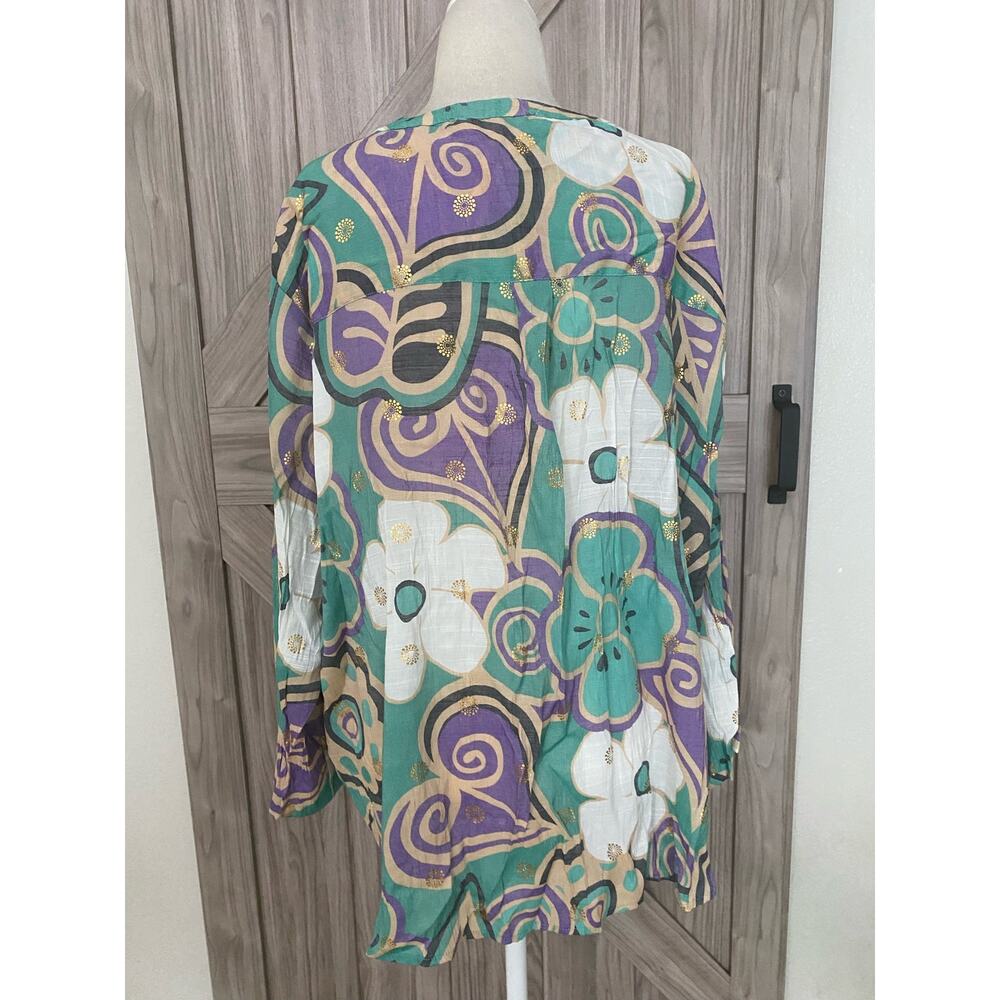 Harve Benard floral button front top 3X - Picture 7 of 9